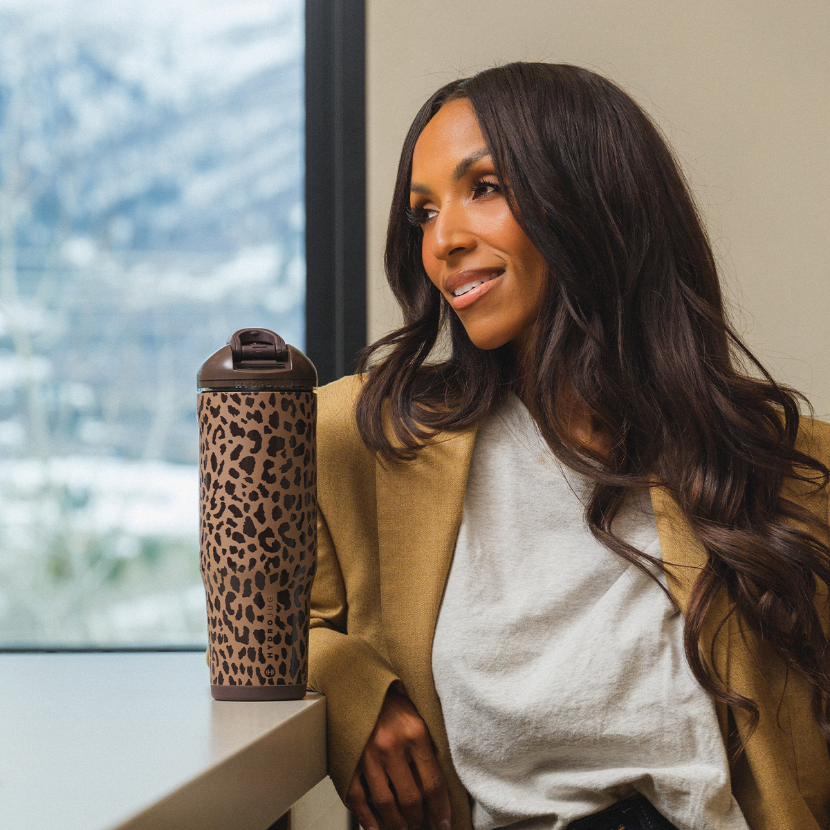 brown-leopard-32oz-946ml-e7 Ease32-BrownLeopard-WPI-8.png