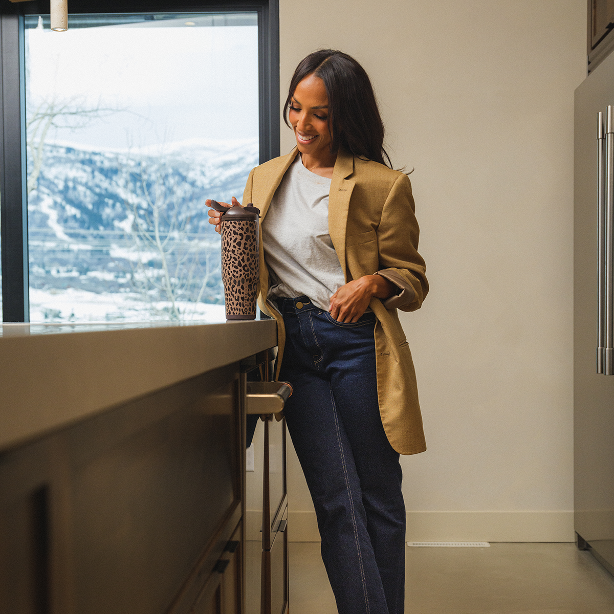 brown-leopard-32oz-946ml-e7 Ease32-BrownLeopard-WPI-9.png